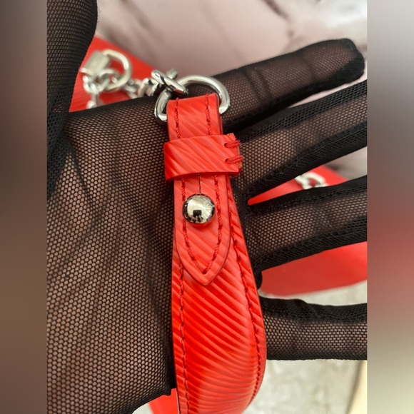 Louis Vuitton Twist bag - Picture 13 of 16